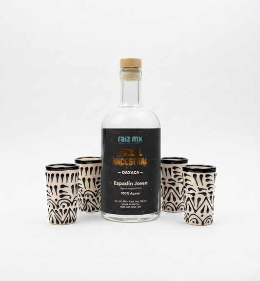Ritual de Talavera: Mezcal Ancestral y 4 Caballitos de Talavera - Noche - Envío Incluido
