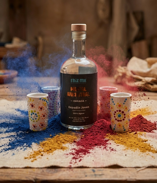 Ritual de Talavera: Mezcal Ancestral y 4 Caballitos de Talavera - Lluvia de color - Envío Incluido