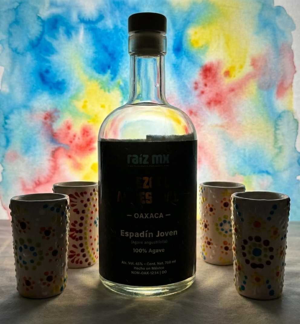 Ritual de Talavera: Mezcal Ancestral y 4 Caballitos de Talavera - Lluvia de color - Envío Incluido