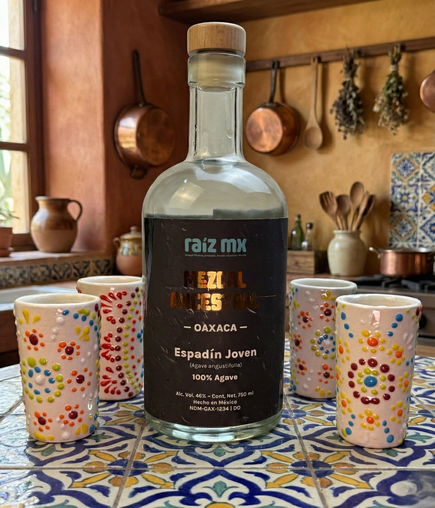 Ritual de Talavera: Mezcal Ancestral y 4 Caballitos de Talavera - Lluvia de color - Envío Incluido