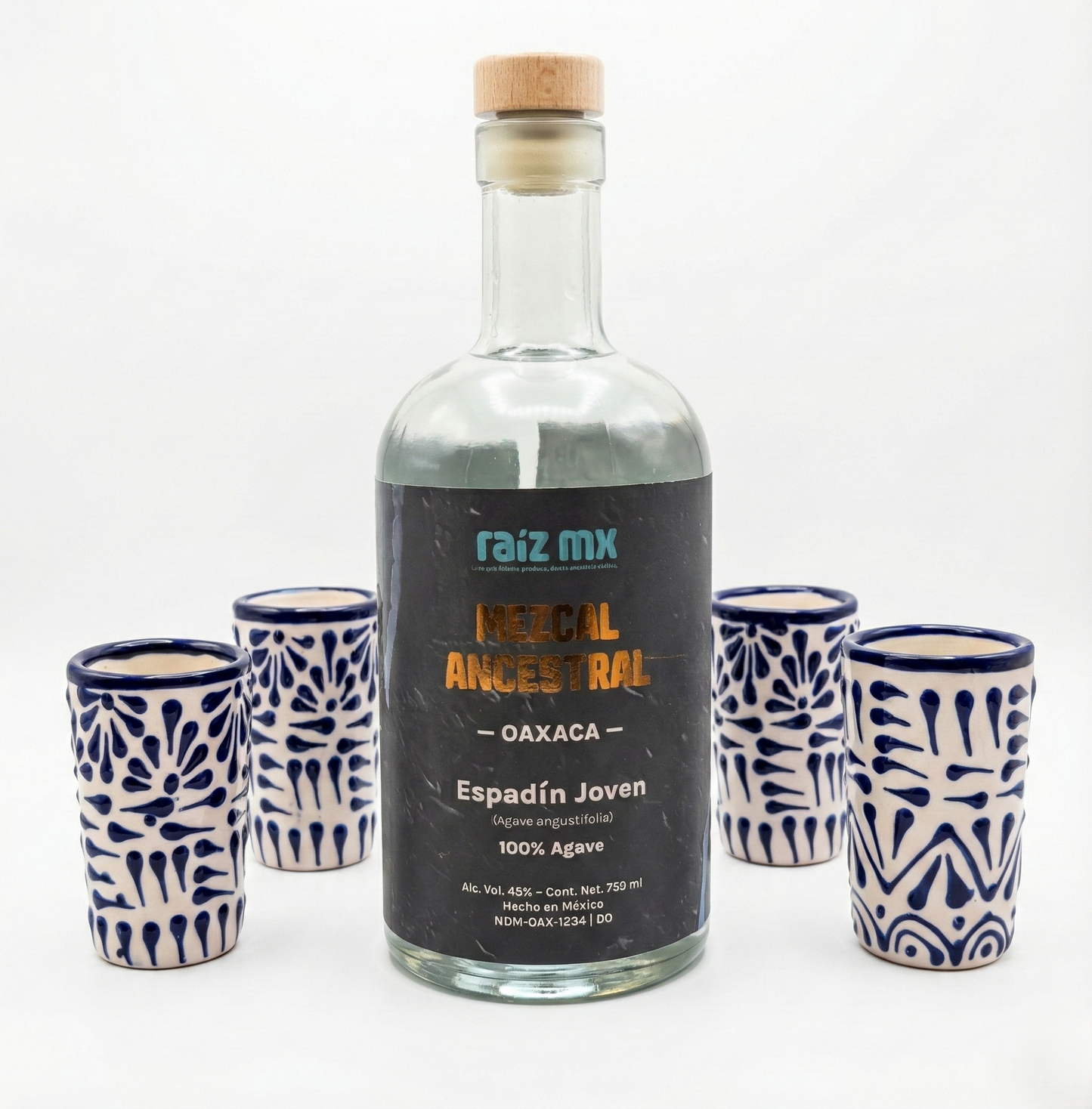 Ritual de Talavera: Mezcal Ancestral y 4 Caballitos de Talavera - Azul - Envío Incluido