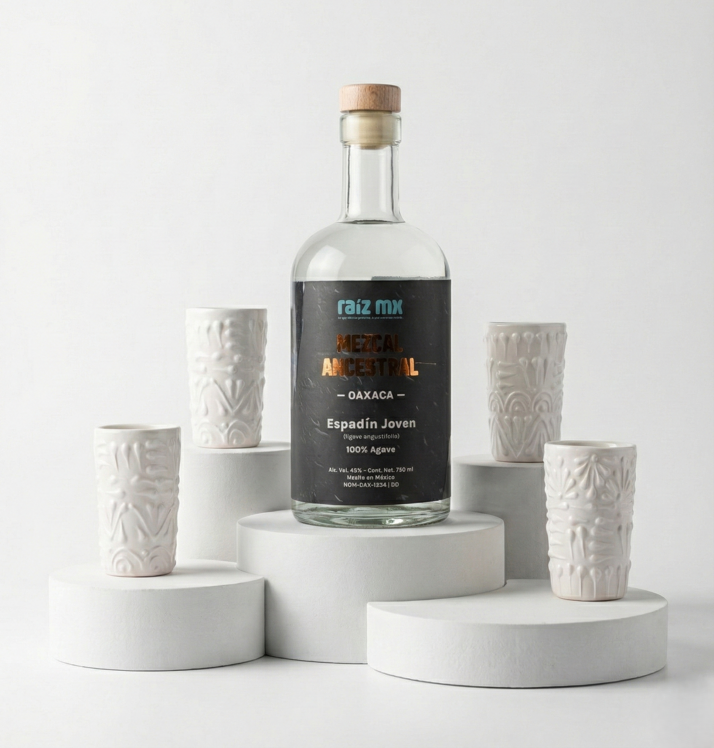 Ritual de Talavera: Mezcal Ancestral y 4 Caballitos de Talavera - Marfil - Envío Incluido