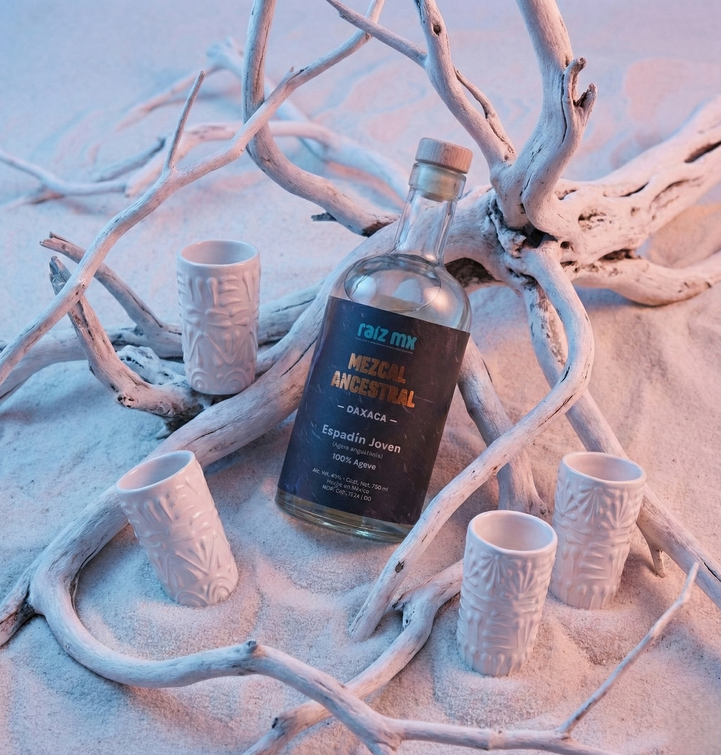 Ritual de Talavera: Mezcal Ancestral y 4 Caballitos de Talavera - Marfil - Envío Incluido