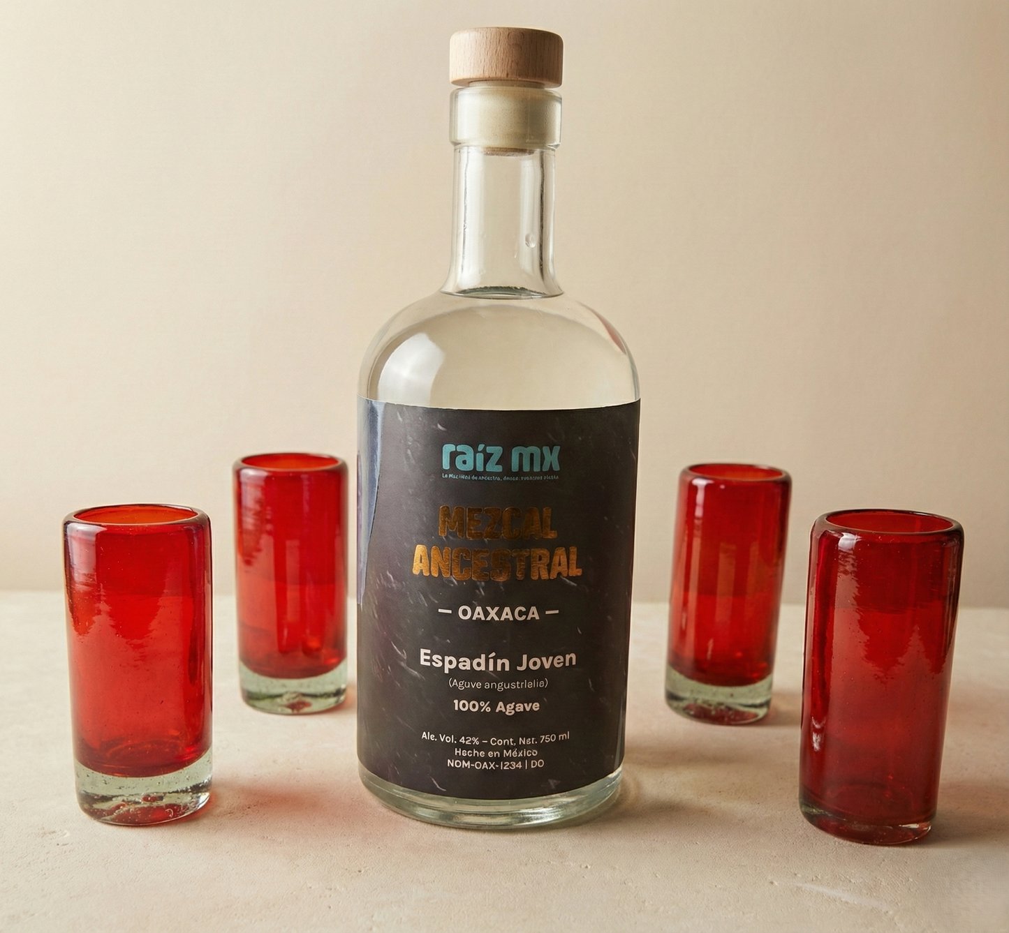 Ritual de Luz: Mezcal Ancestral y 4 Caballitos de Vidrio Soplado - Edición Rojo Carmín - Envío Incluido