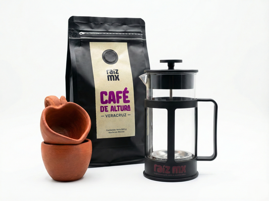 Ritual de Origen: Prensa Francesa, Café de Veracruz y Tazas de Barro Rojo