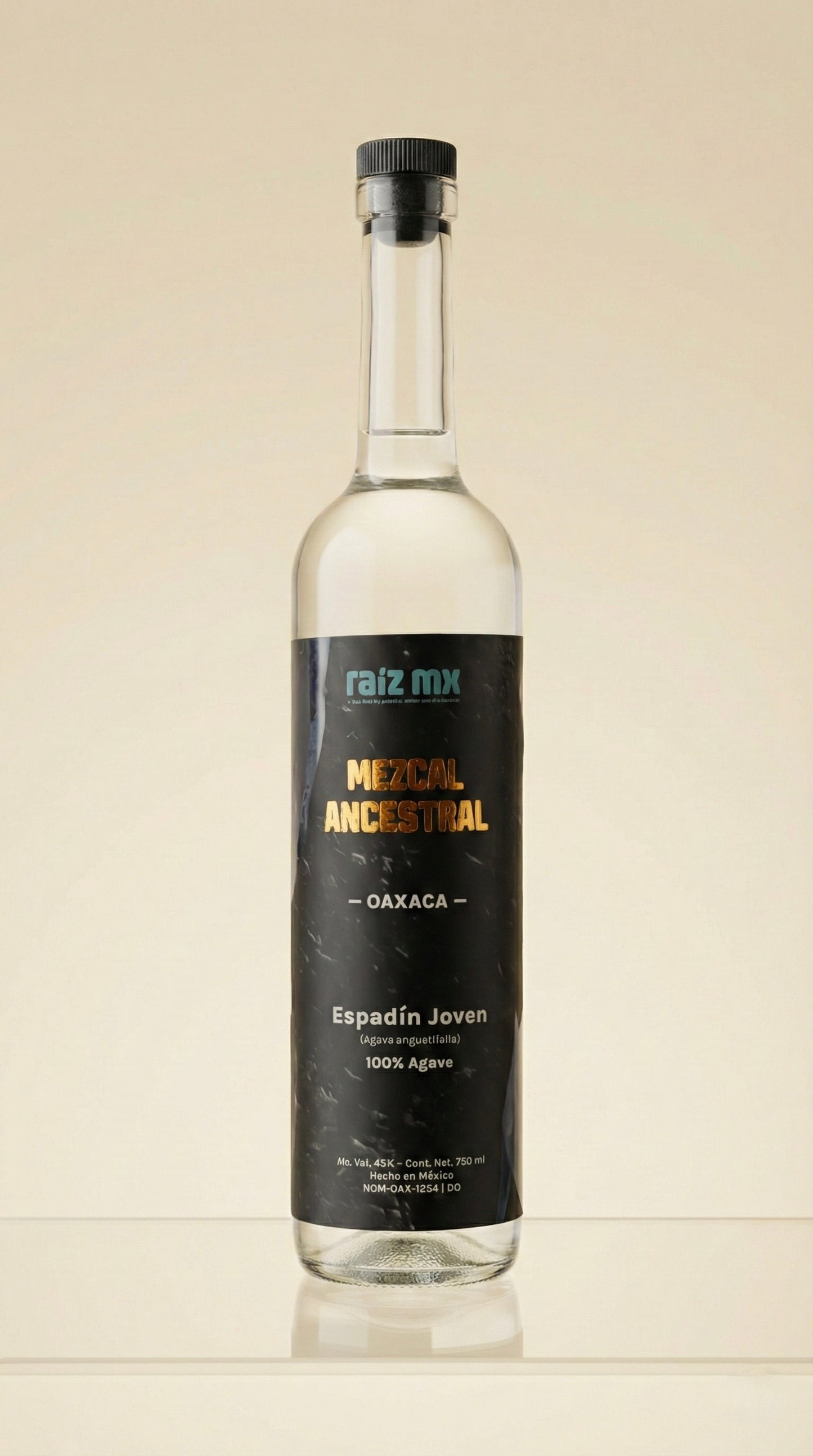 Mezcal Ancestral Espadín: Olla de Barro y Manos de los Valles Centrales - 750 ml